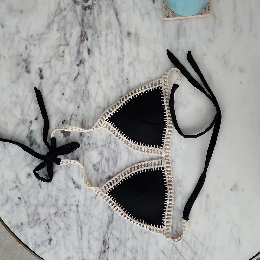 Victoria's Secret bikini top size s